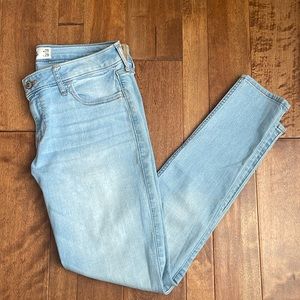 Hollister Jeggings